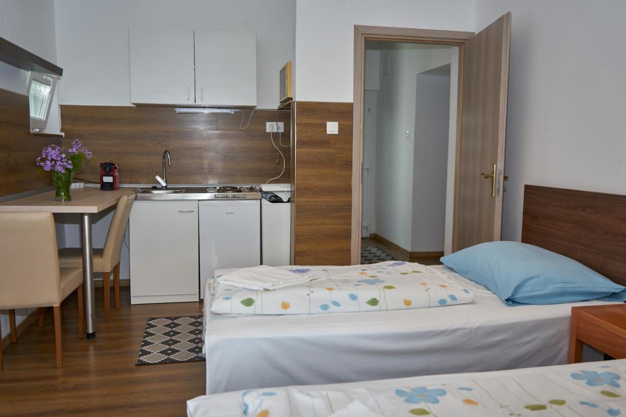 Hotel Erika Vendeghaz Szentendre Exterior foto